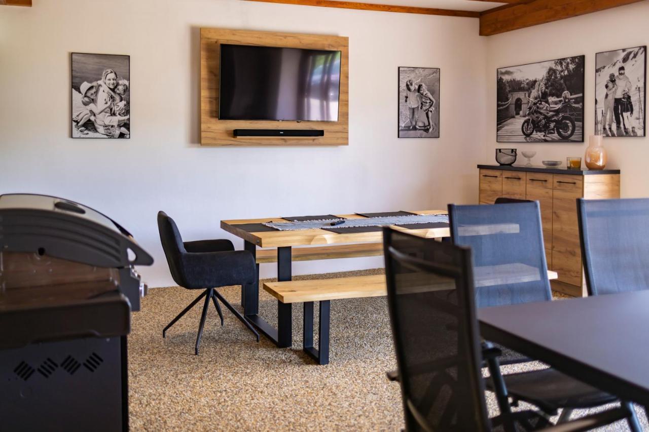 Apartman Dvorce Stráž nad Nežárkou Bagian luar foto